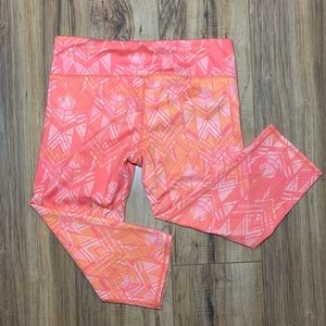 alo yoga crop yoga pants